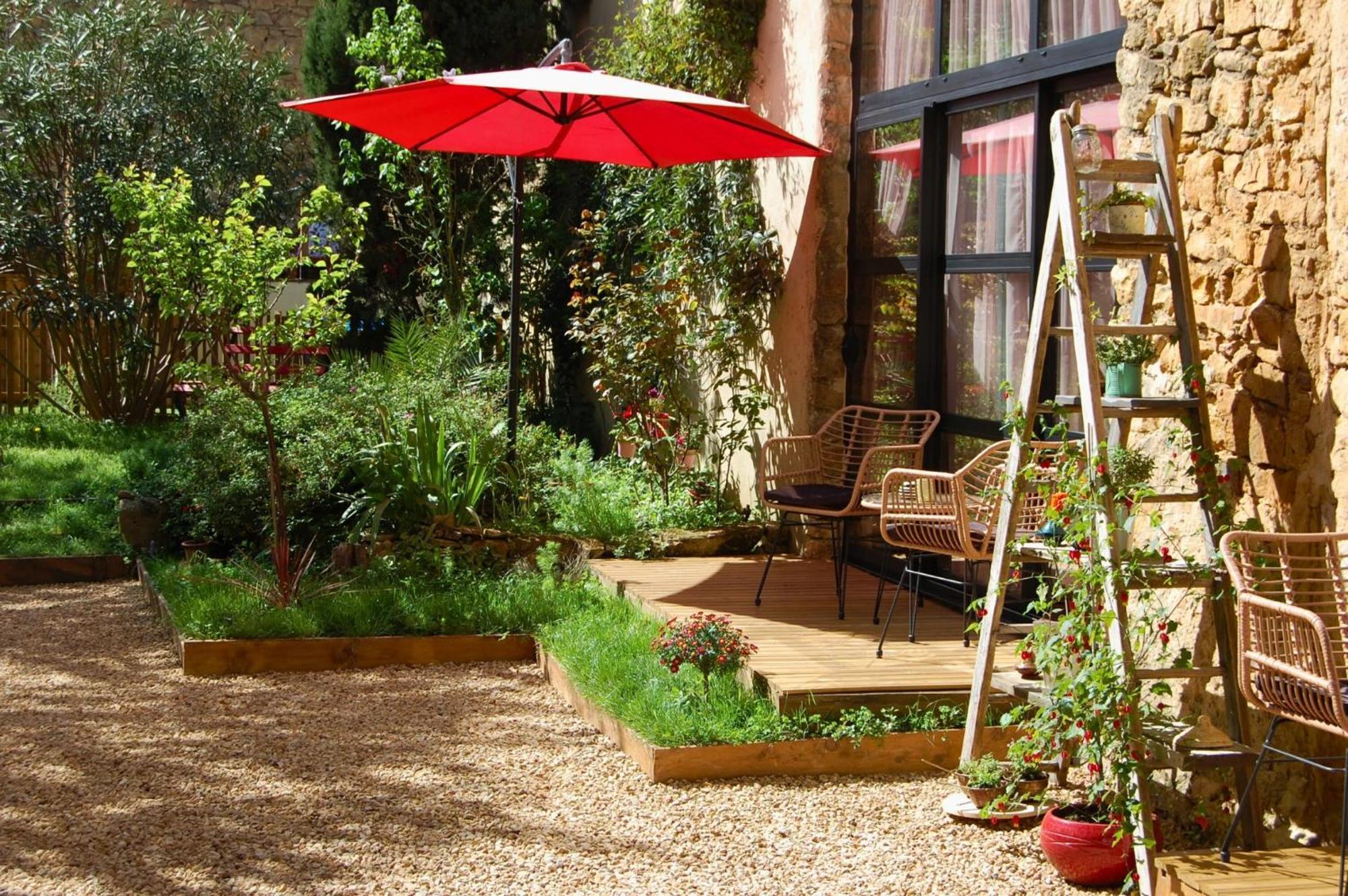 La Bucolique, Chambres Et Jardin D'Hotes Sabran Dış mekan fotoğraf