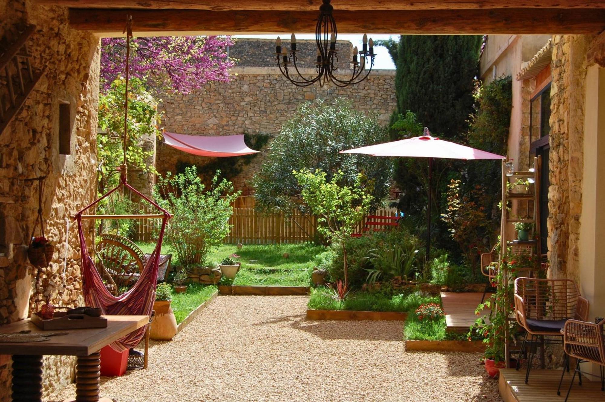 La Bucolique, Chambres Et Jardin D'Hotes Sabran Dış mekan fotoğraf