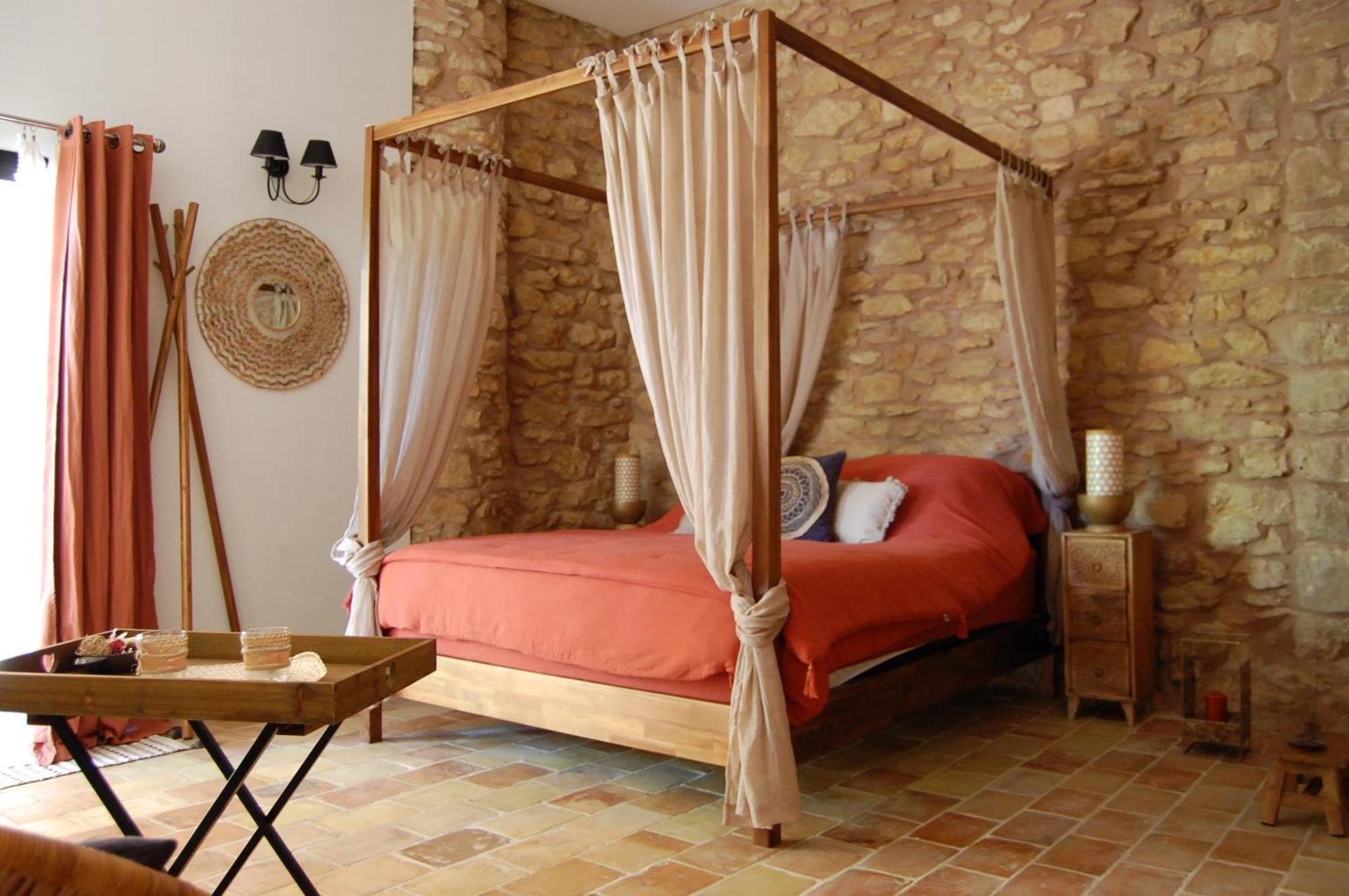 La Bucolique, Chambres Et Jardin D'Hotes Sabran Dış mekan fotoğraf