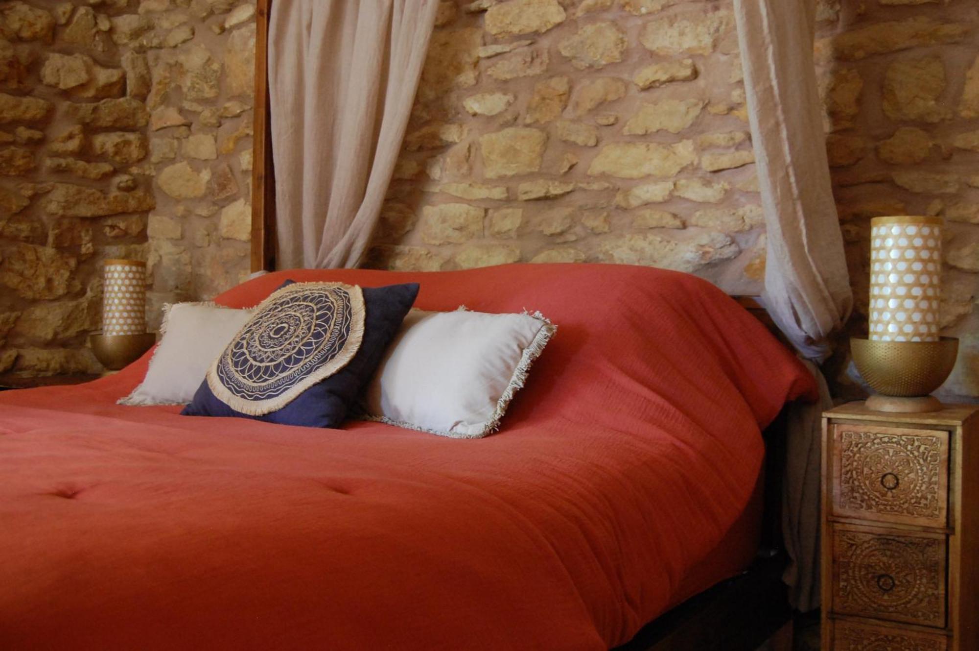 La Bucolique, Chambres Et Jardin D'Hotes Sabran Dış mekan fotoğraf